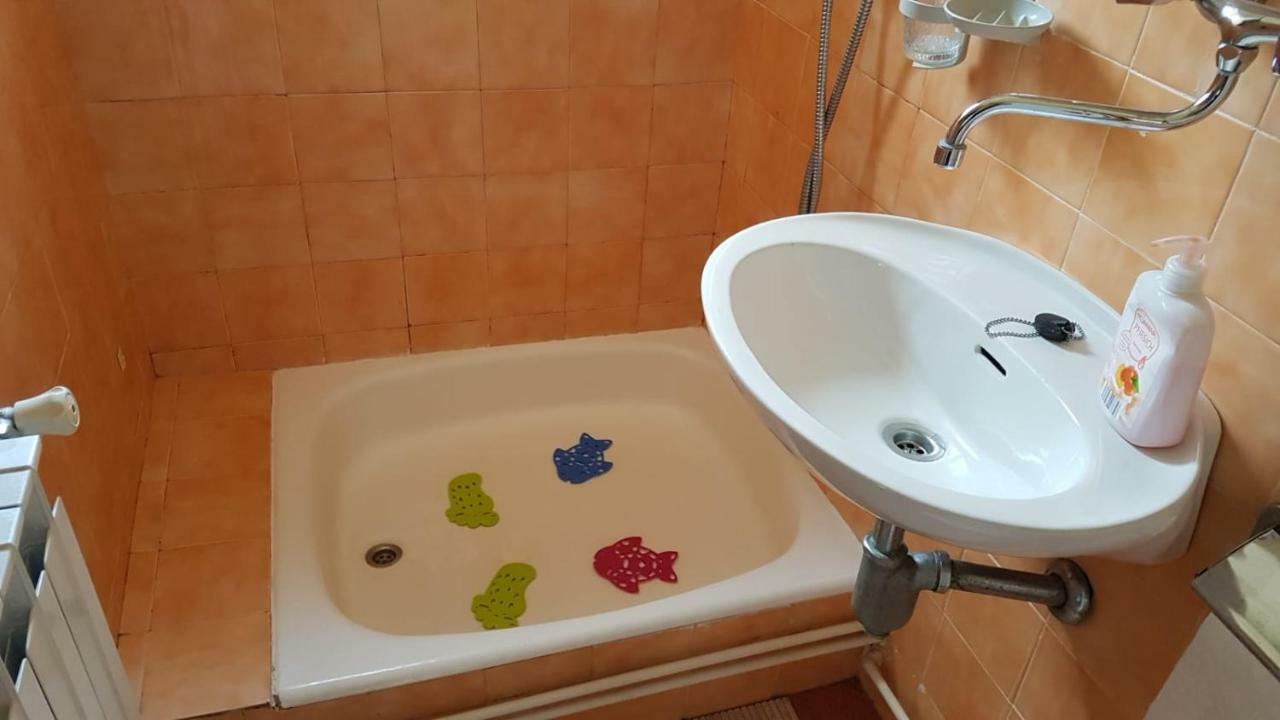Apartamani Katarina Vl.Ilija Jusup Apartman Stari Grad Kültér fotó